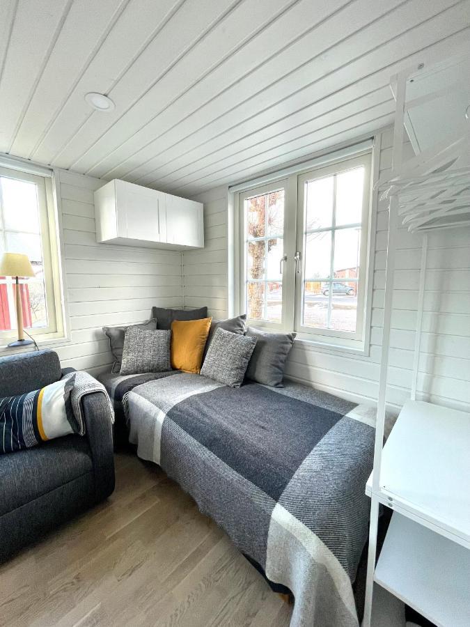 Lyckan - Minihus I Lantlig Miljoe Ulricehamn Exterior photo